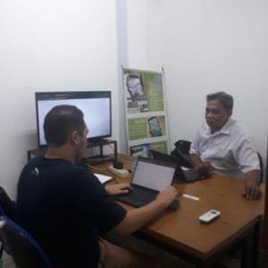 Offline 1 ilustrasi Belajar Komputer, Python, Flutter & PHP